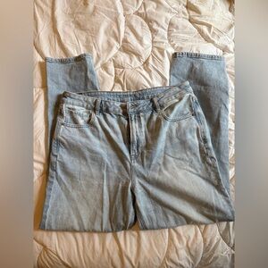 American Eagle mom jeans